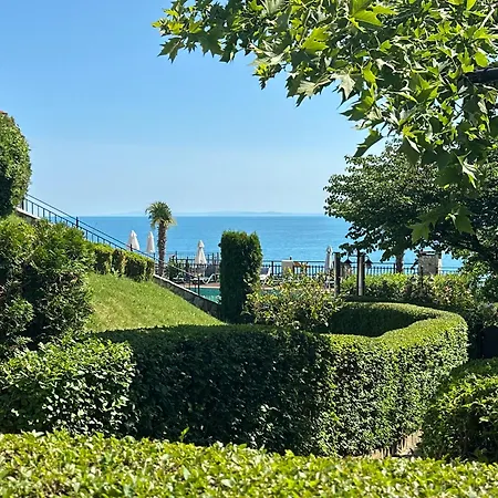 Manastira-2 Apartment